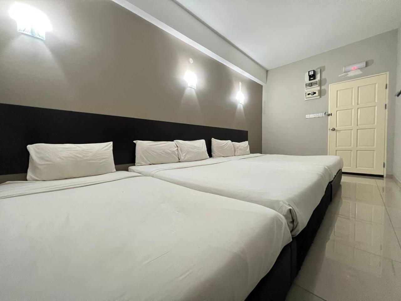 Nice Stay Three Six Five Services Κουτσίνγκ Εξωτερικό φωτογραφία