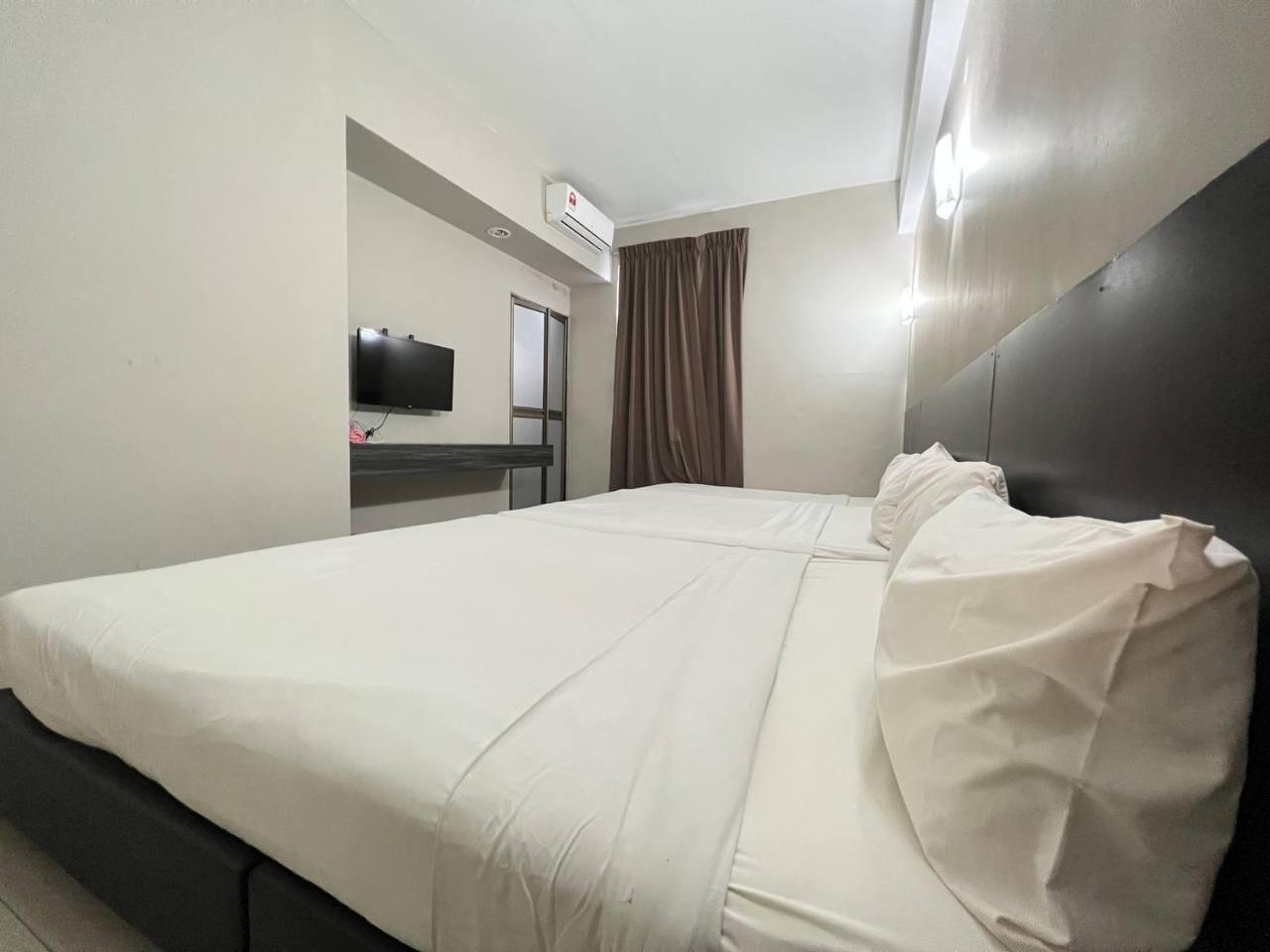 Nice Stay Three Six Five Services Κουτσίνγκ Εξωτερικό φωτογραφία