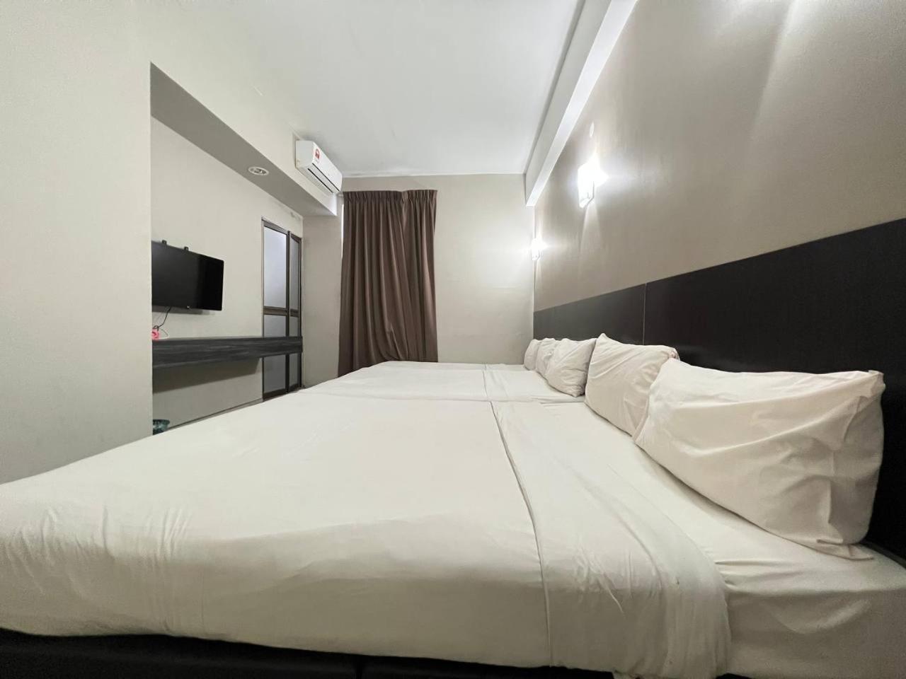 Nice Stay Three Six Five Services Κουτσίνγκ Εξωτερικό φωτογραφία
