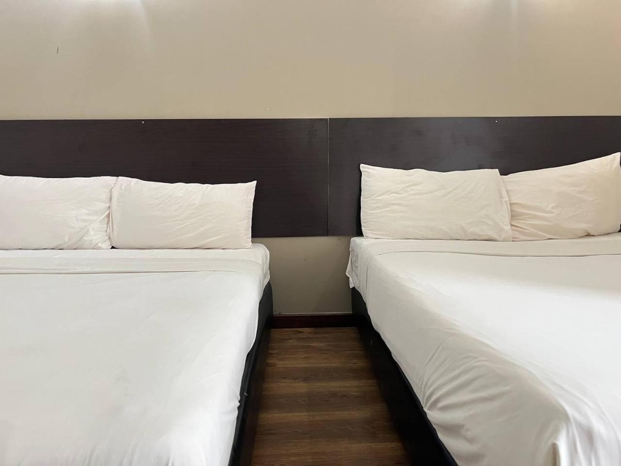 Nice Stay Three Six Five Services Κουτσίνγκ Εξωτερικό φωτογραφία